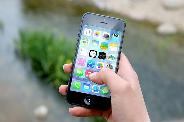 Wie man die perfekte Outdoor-App auswählt für Ihre Aktivitäten